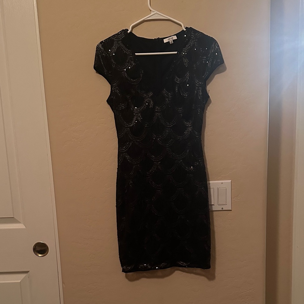 Chic Black Sequin Mini Dress